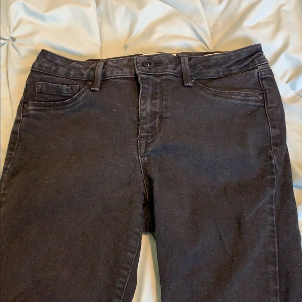 Black skinny jeans